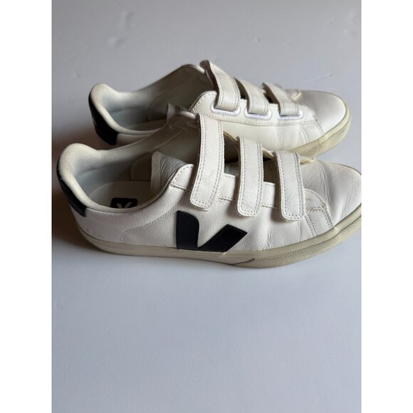 VEJA V-10 Recife White Leather Sneakers - Sustainable - Men's US 9.5 - Picture 3 of 7